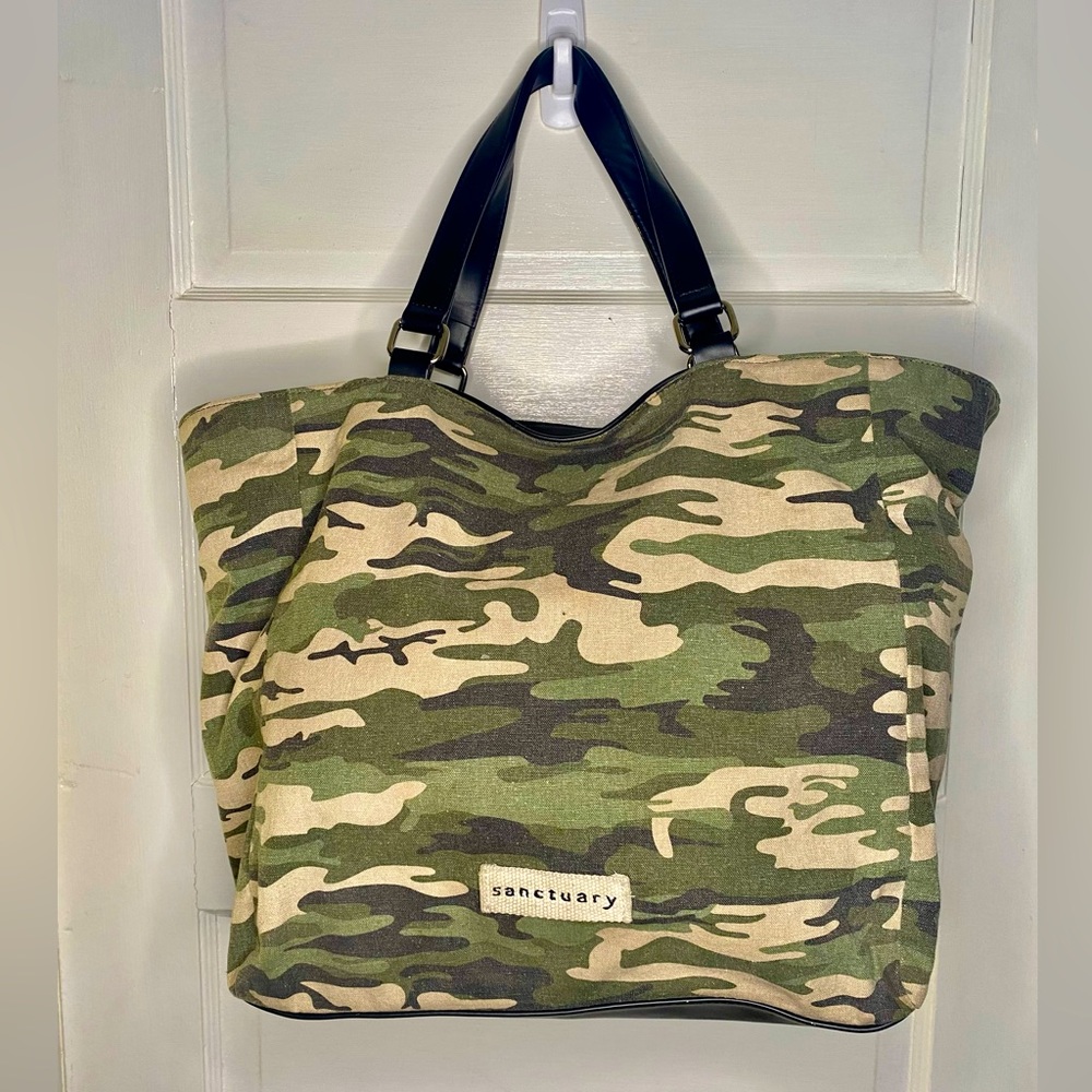 Sanctuary Camo Tote